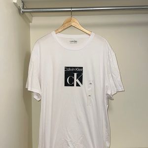 **NEW** XXL Calvin Klein Logo T-Shirt
